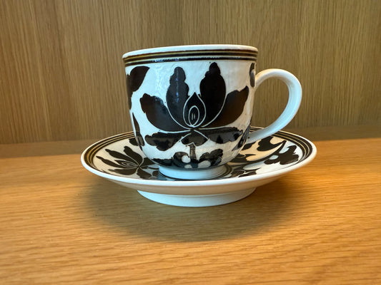 Vintage Coffee Cup with Saucer by Issengama